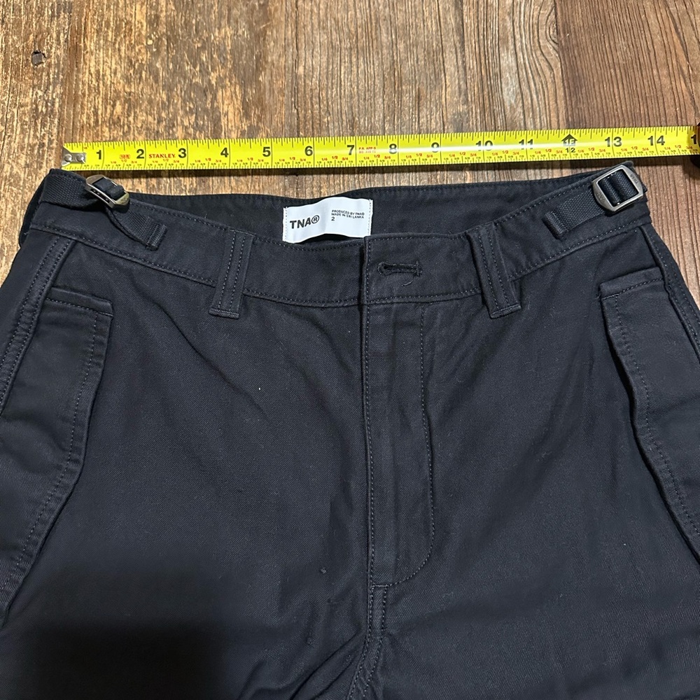 Aritzia TNA black cargo womens small